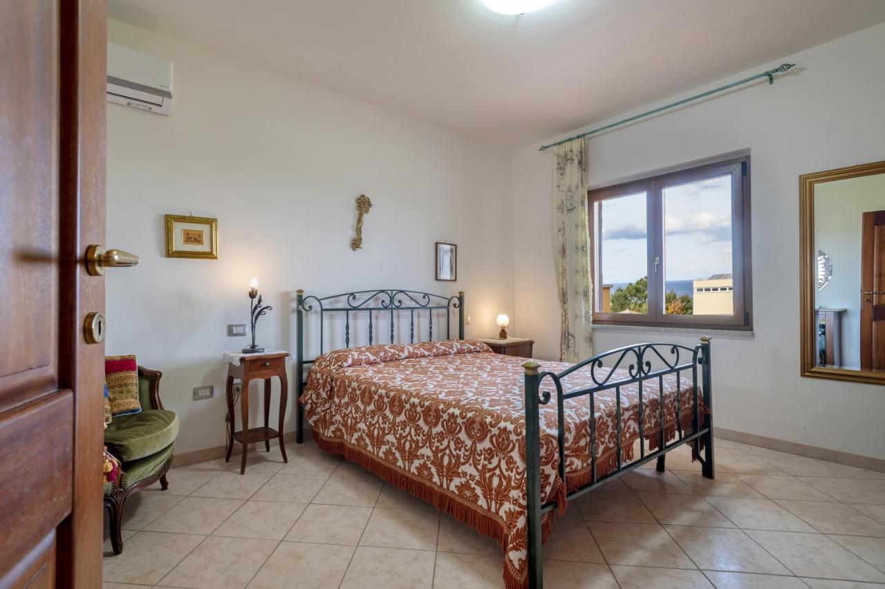 Villa Pitti Castelsardo Exteriör bild