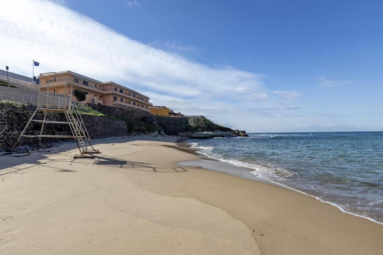 Villa Pitti Castelsardo Exteriör bild
